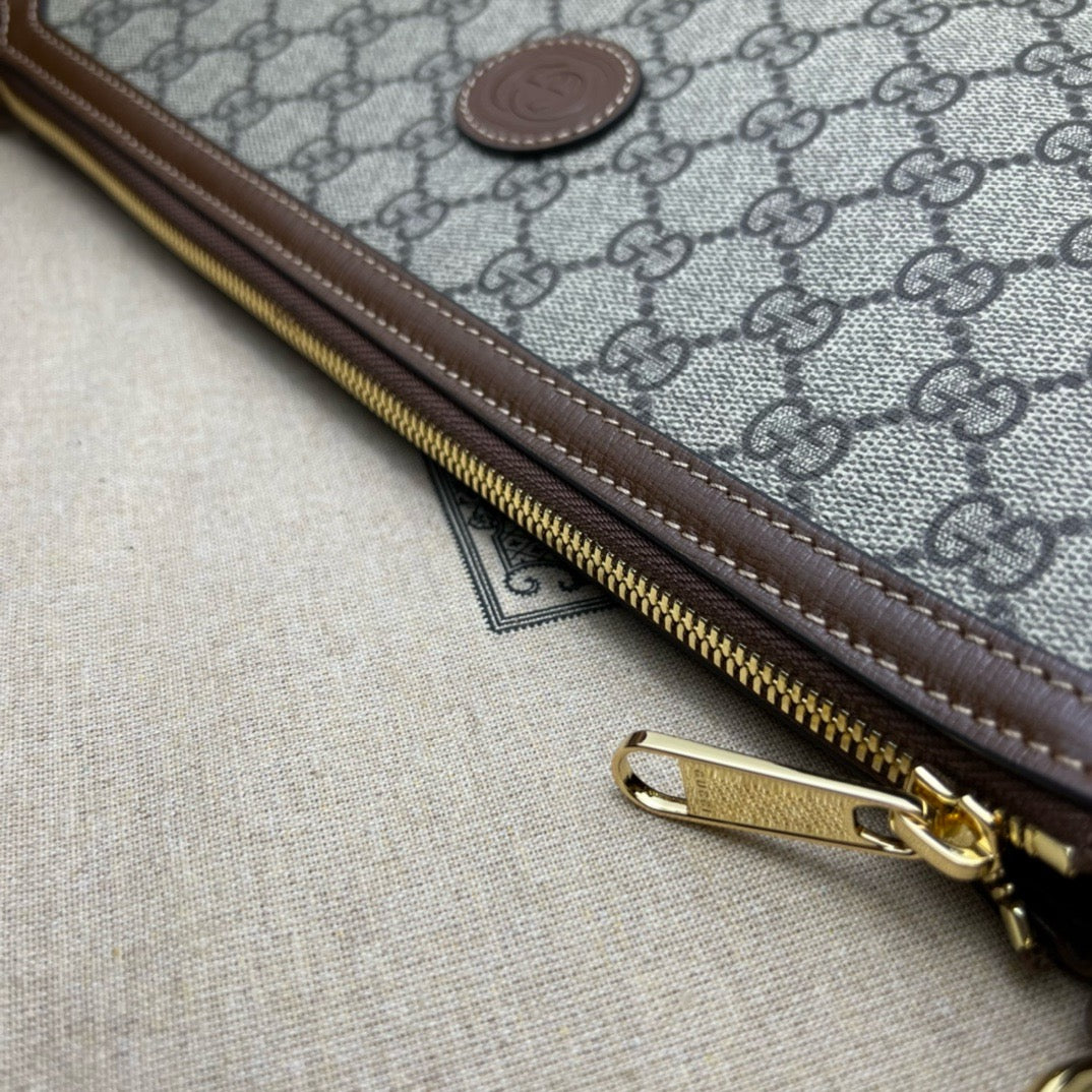 GUCCI MESSENGER BAG