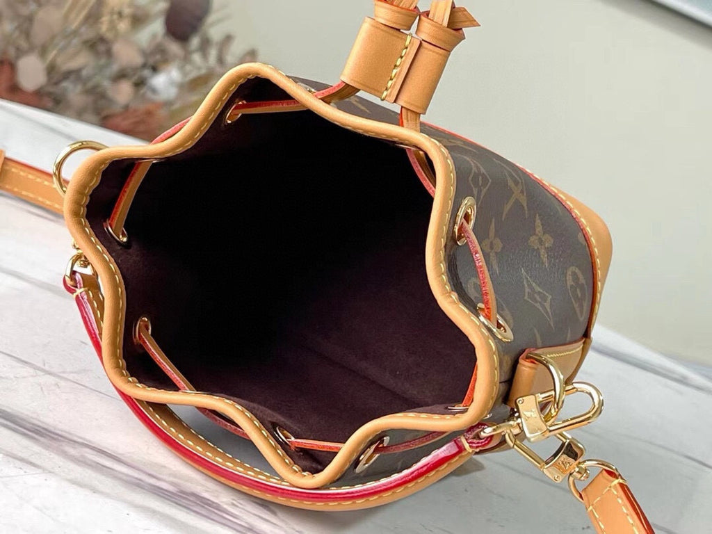 LV WOMENS BAG