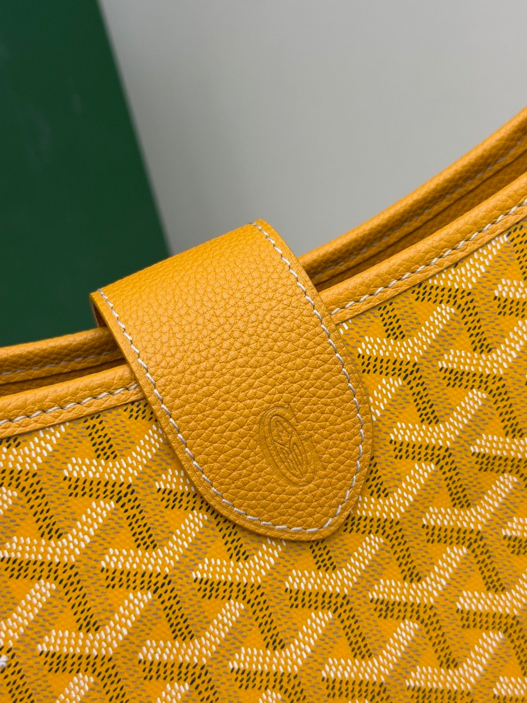 GOYARD WOMENS BAG