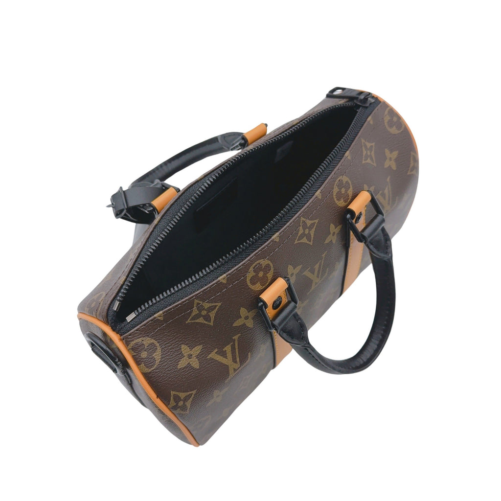 LV MESSENGER BAG