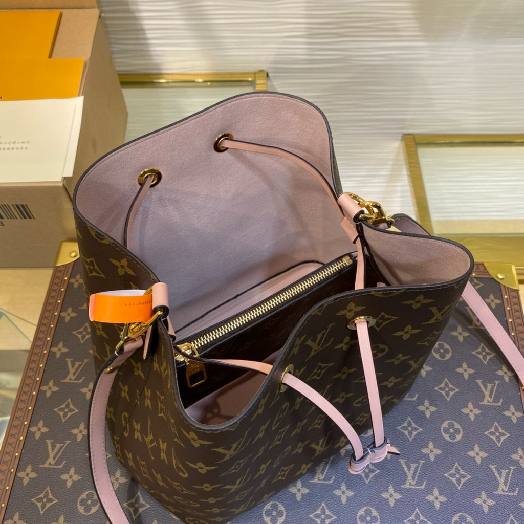 LV WOMENS BAG