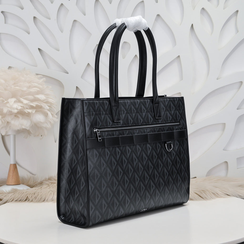 DIOR MESSENGER BAG