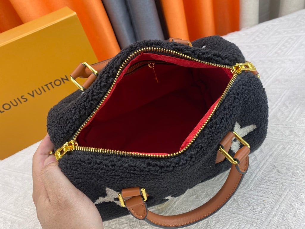 LV WOMENS BAG