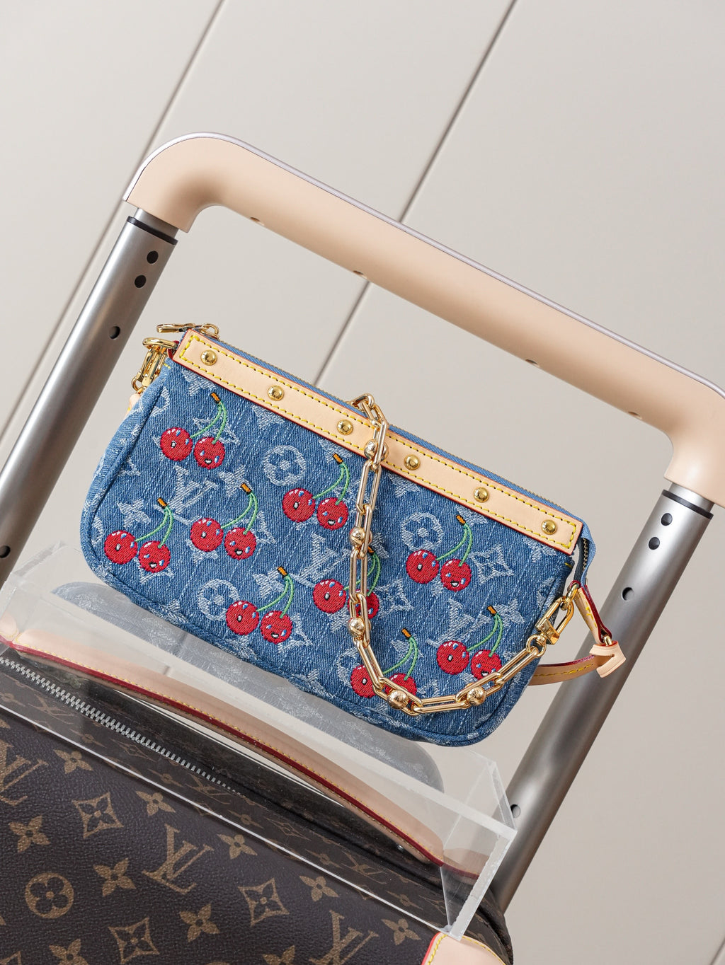 LV WOMENS BAG