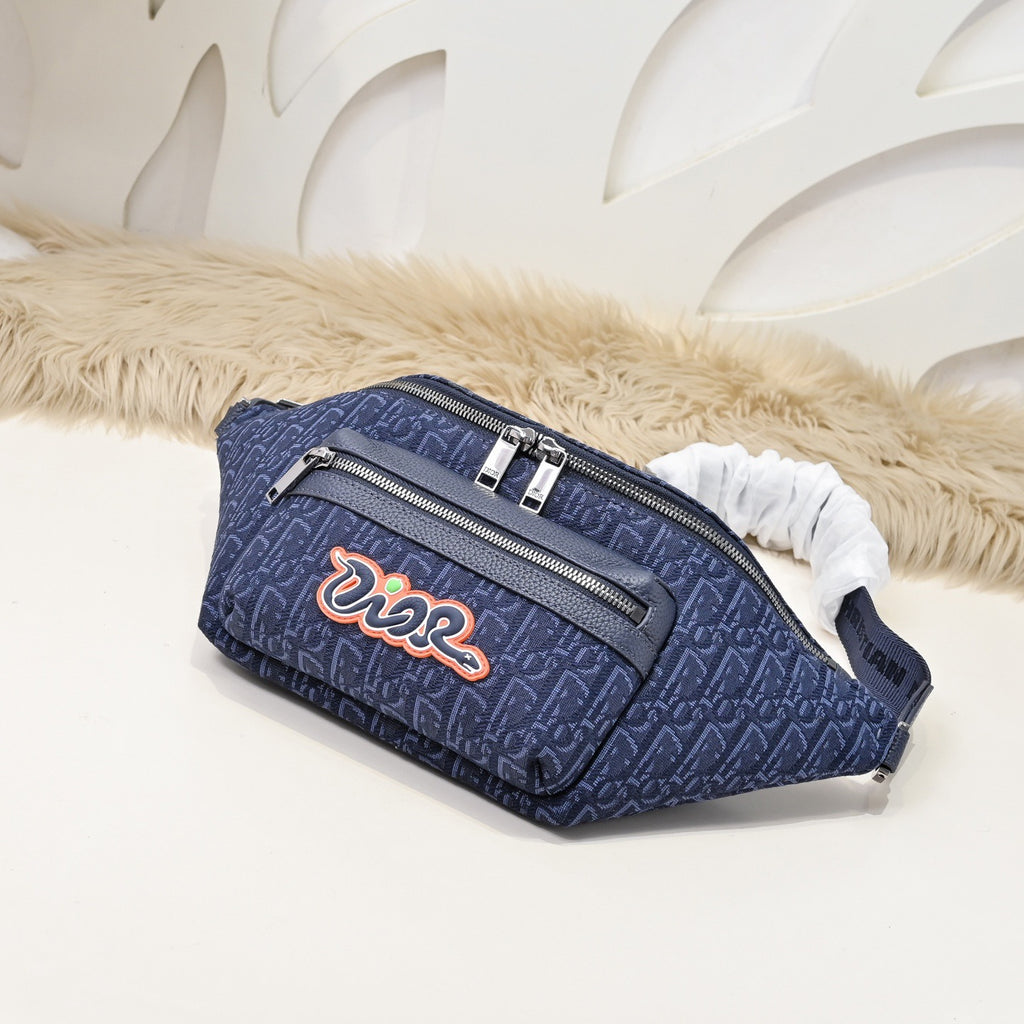 DIOR MESSENGER BAG