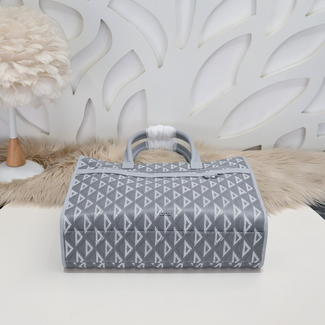 DIOR MESSENGER BAG