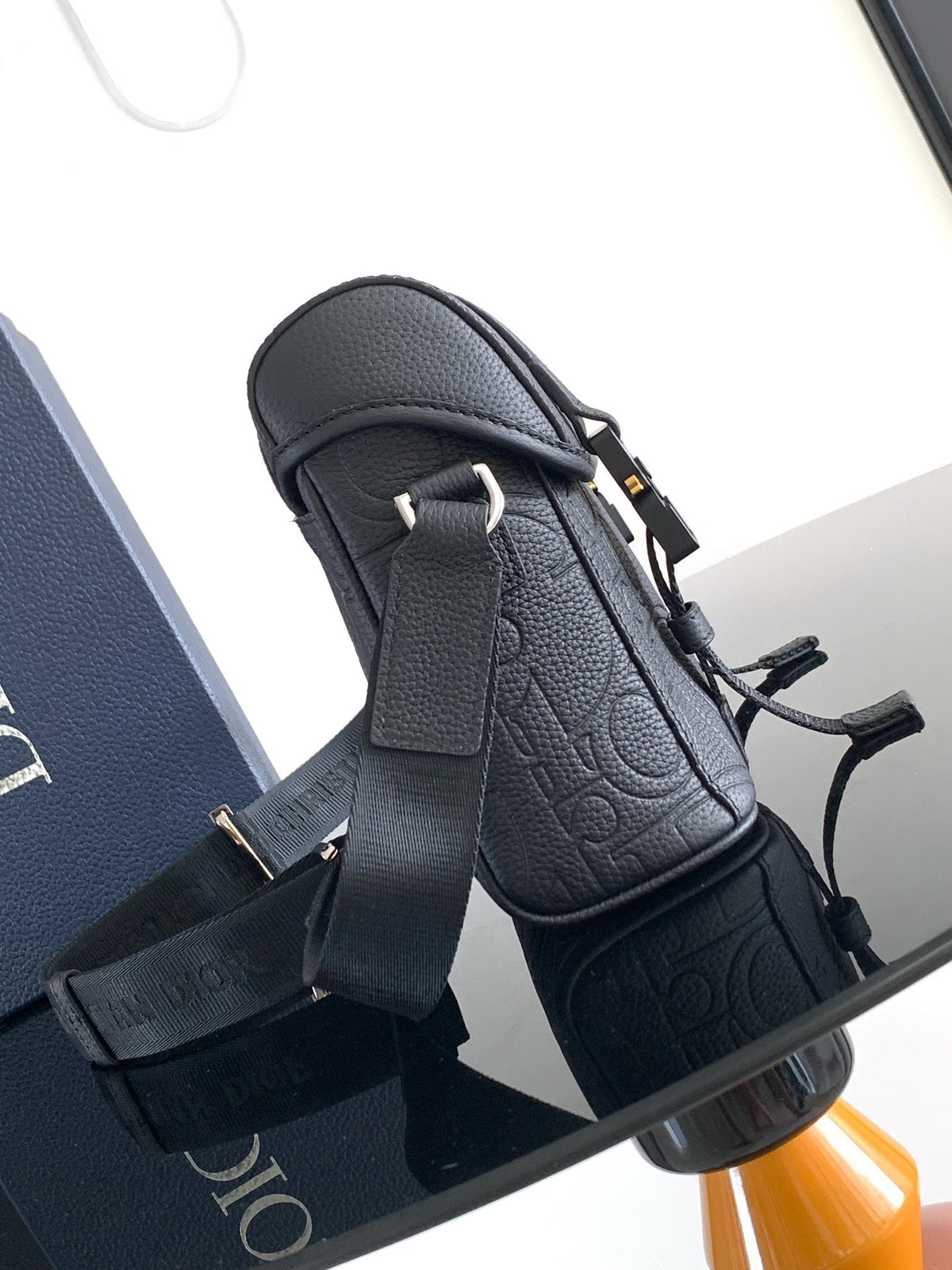 DIOR MESSENGER BAG