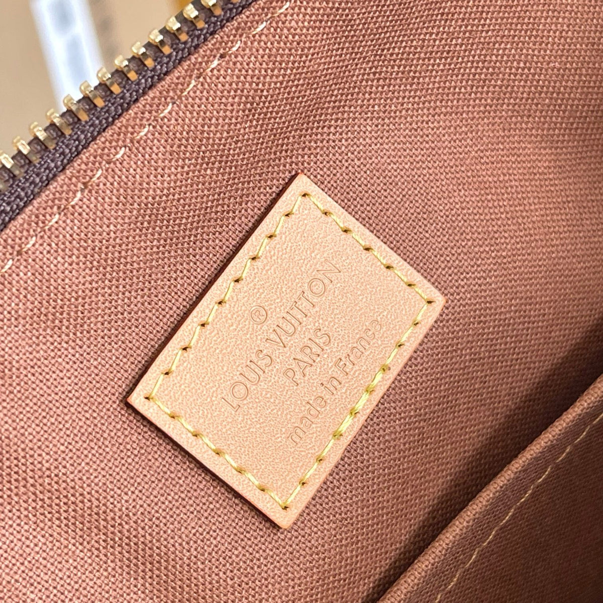 LV WOMENS BAG