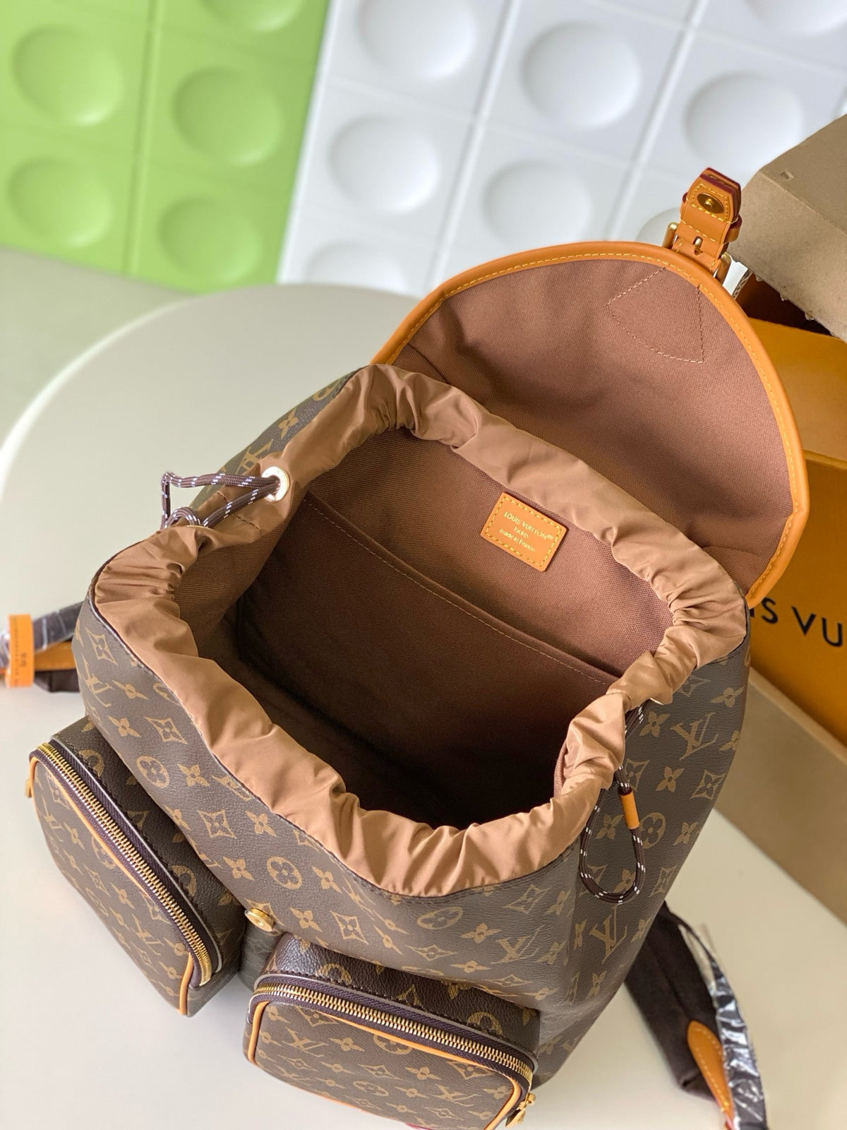 LV WOMENS BAG