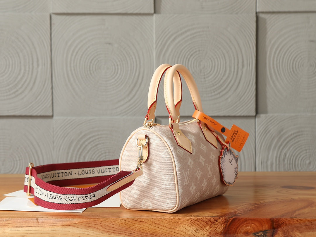 LV WOMENS BAG