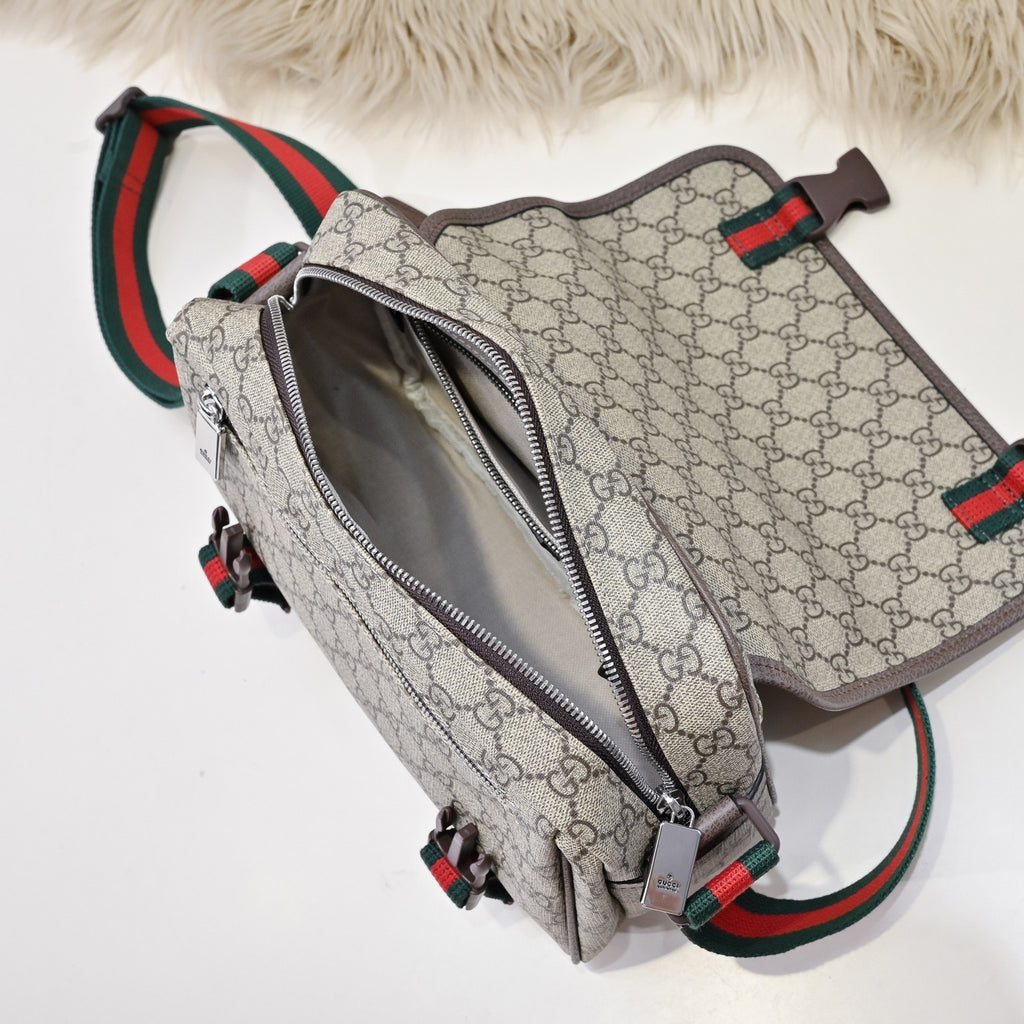 GUCCI MESSENGER BAG