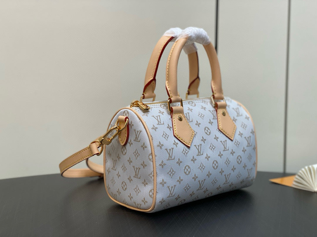 LV WOMENS BAG