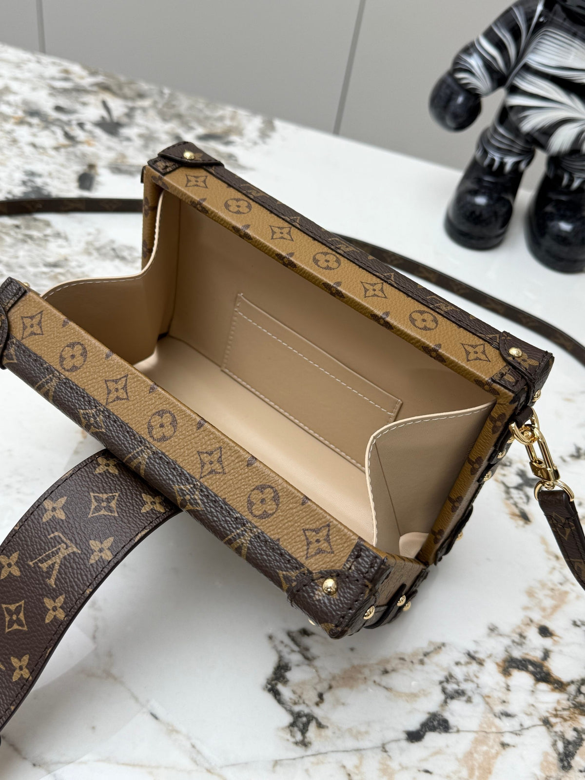LV WOMENS BAG