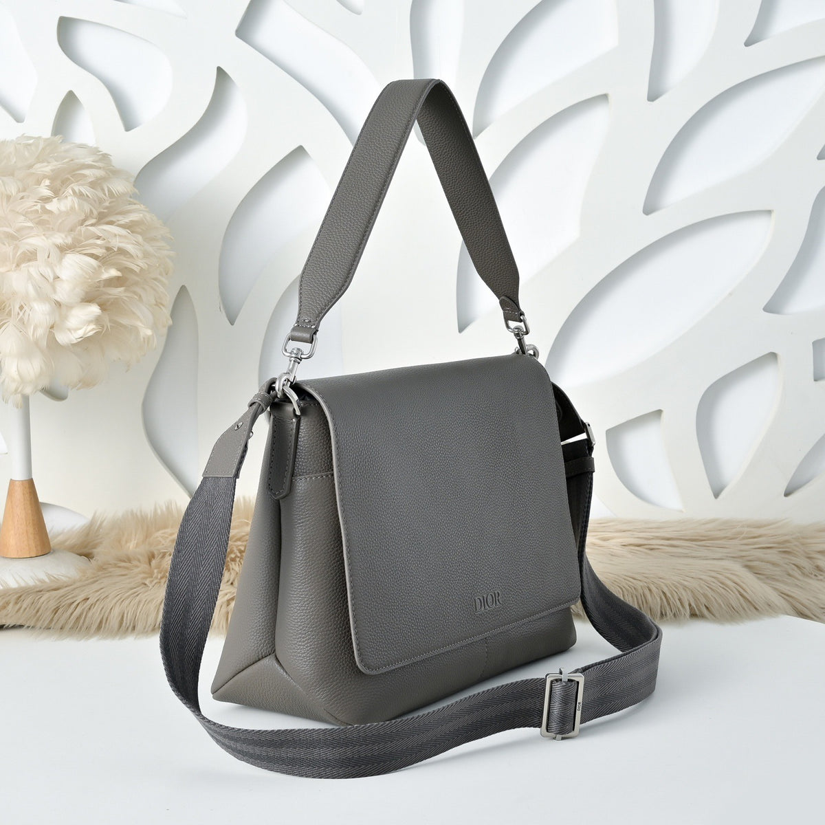 DIOR MESSENGER BAG