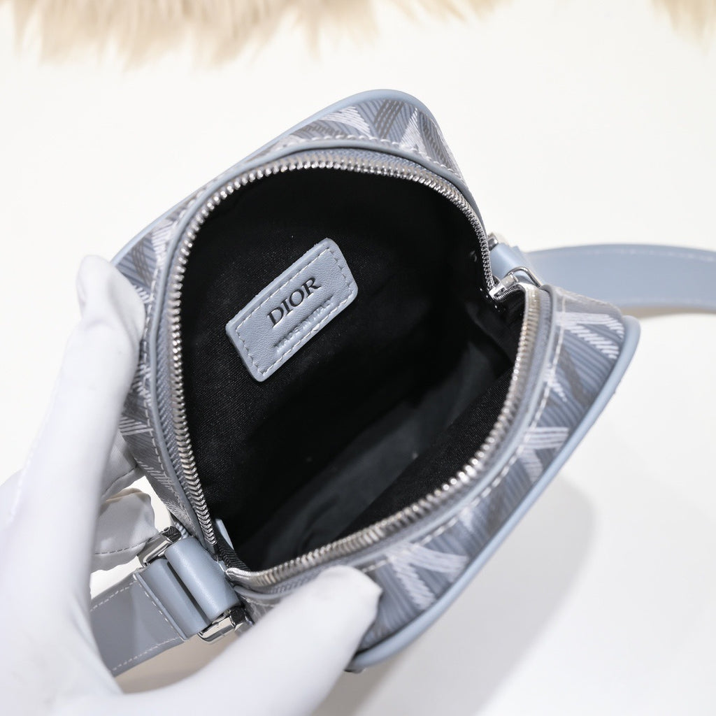 DIOR MESSENGER BAG
