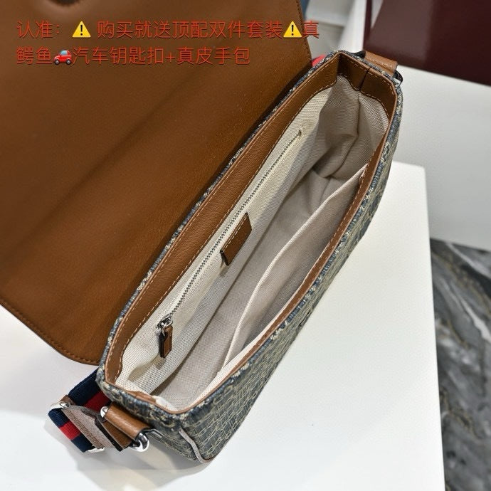GUCCI MESSENGER BAG