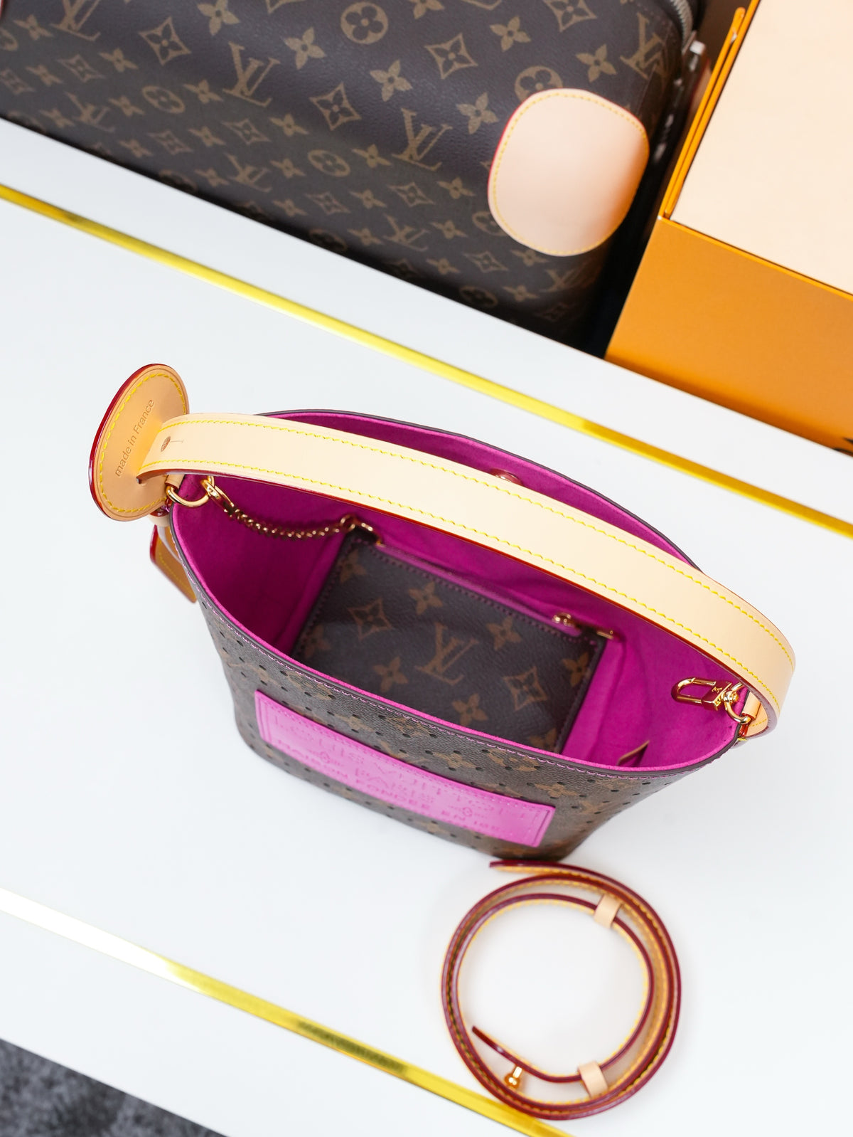LV WOMENS BAG