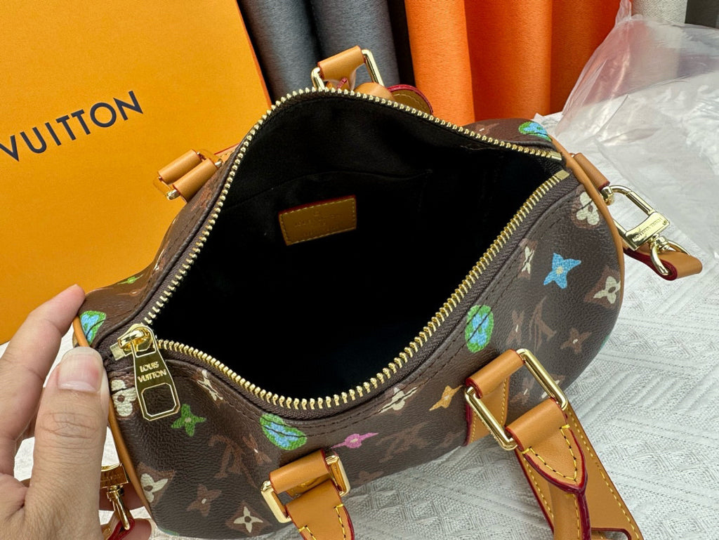 LV WOMENS BAG