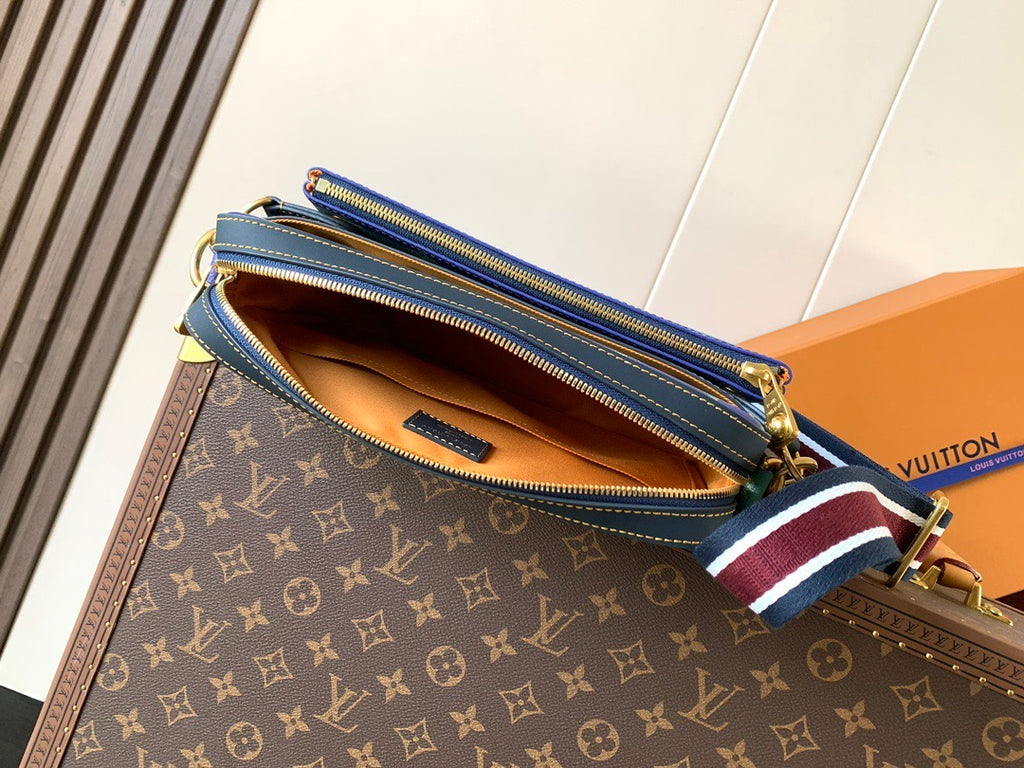 LV MESSENGER BAG