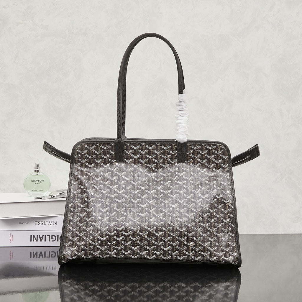 GOYARD WOMENS BAG