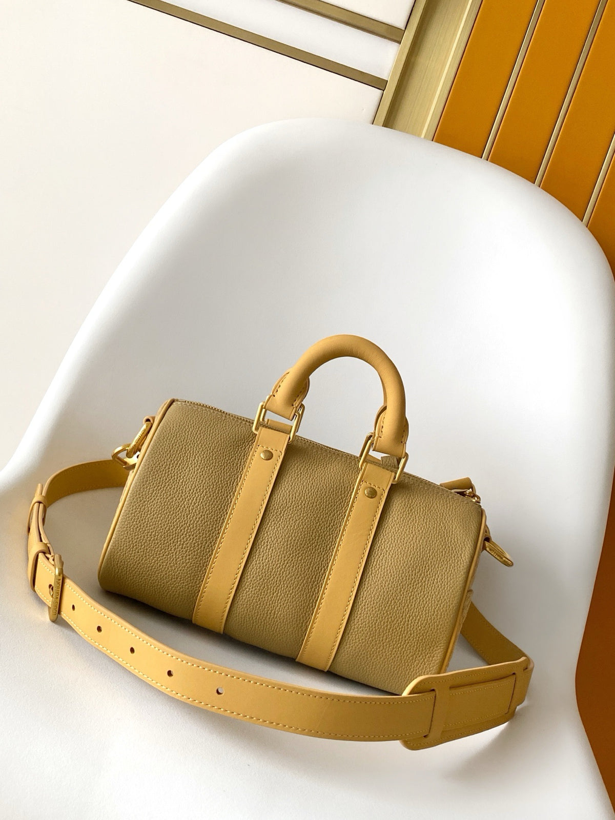LV WOMENS BAG