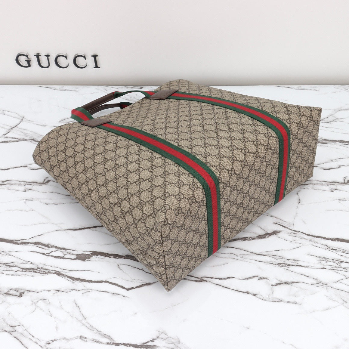 GUCCI MESSENGER BAG