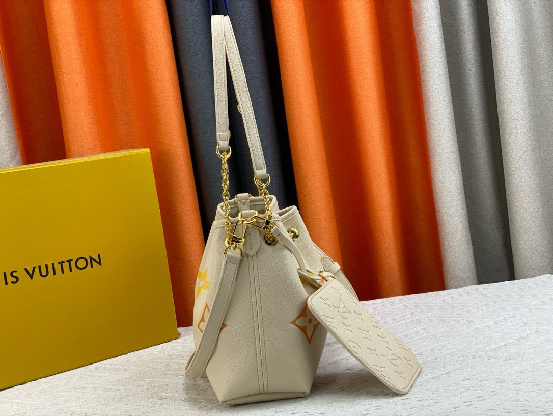 LV WOMENS BAG