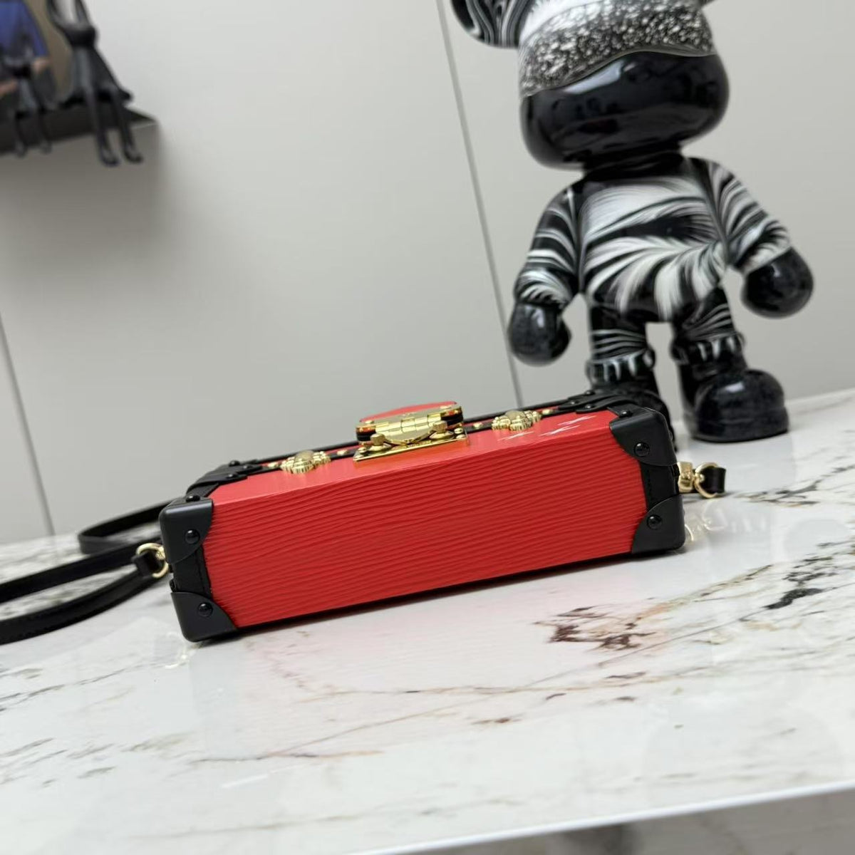 LV WOMENS BAG