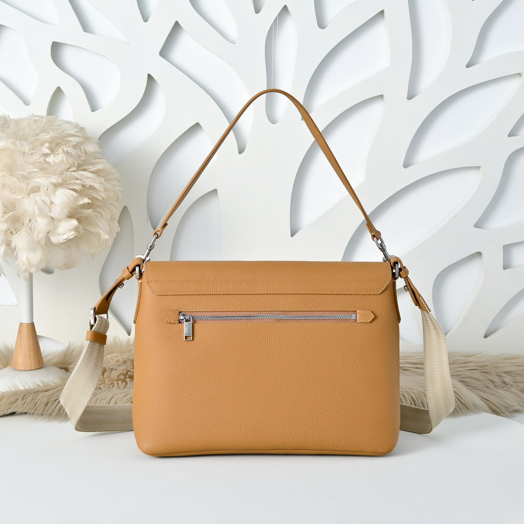 DIOR MESSENGER BAG