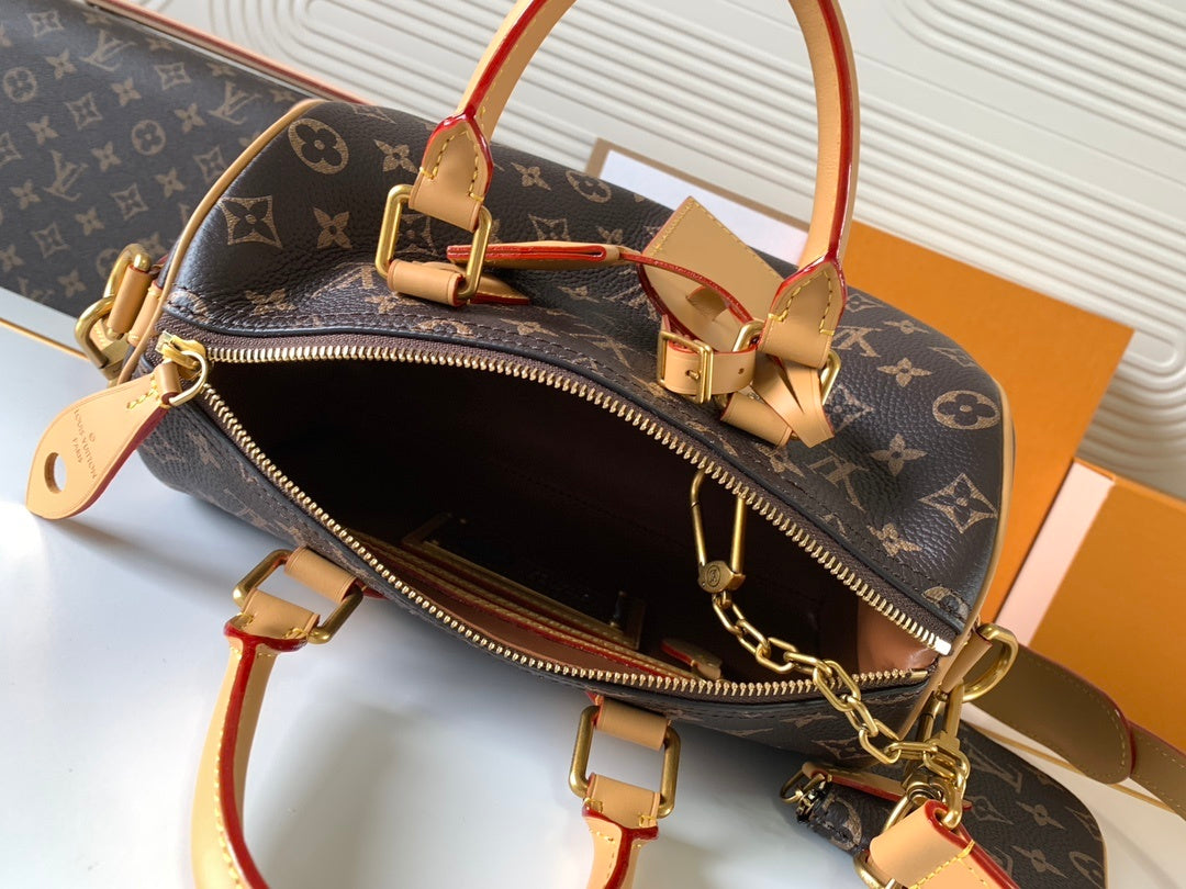 LV WOMENS BAG