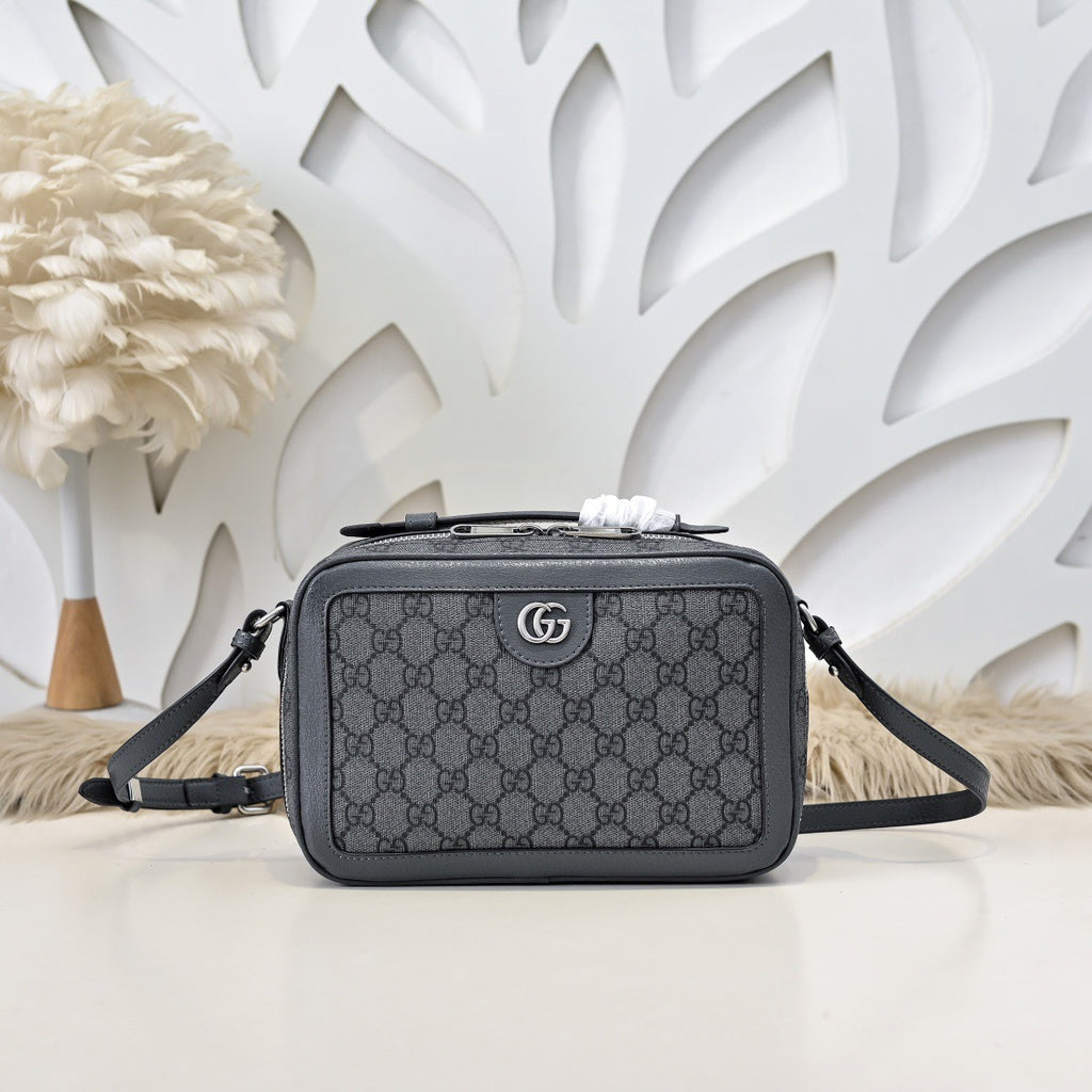 GUCCI MESSENGER BAG