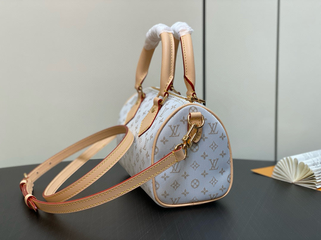 LV WOMENS BAG