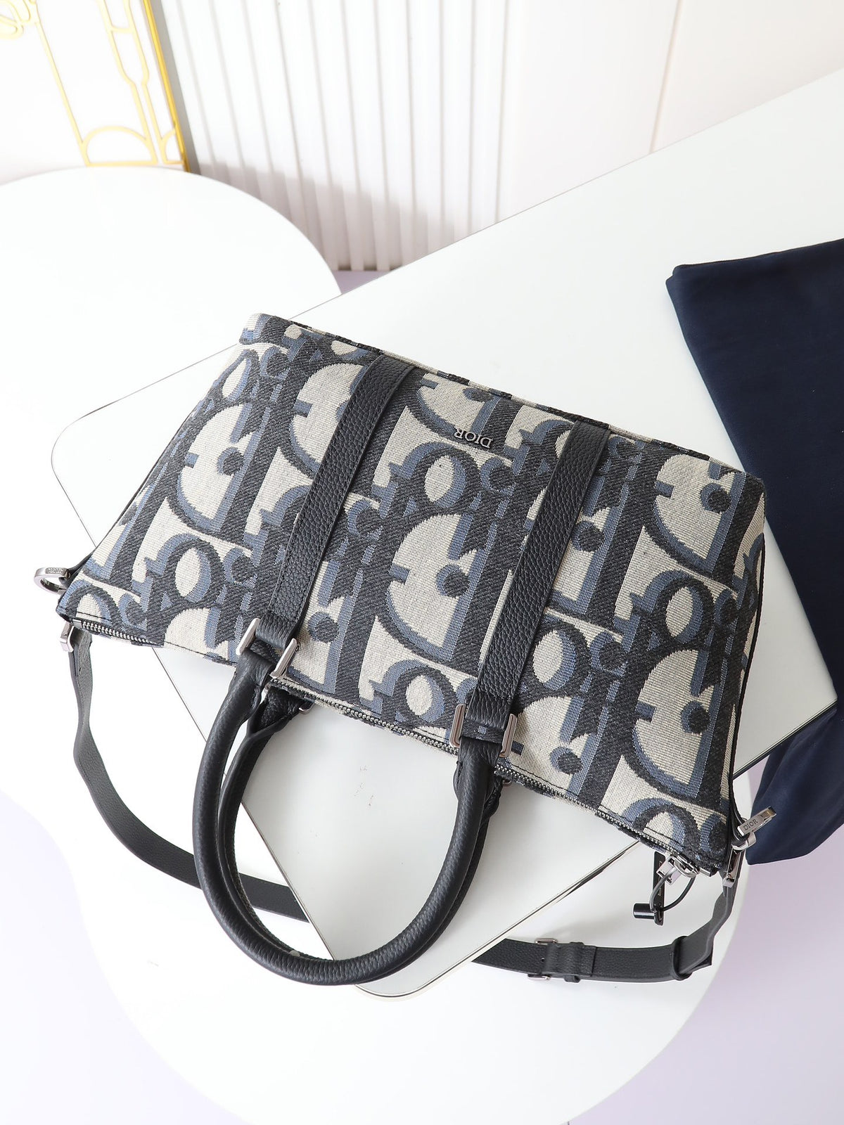DIOR MESSENGER BAG