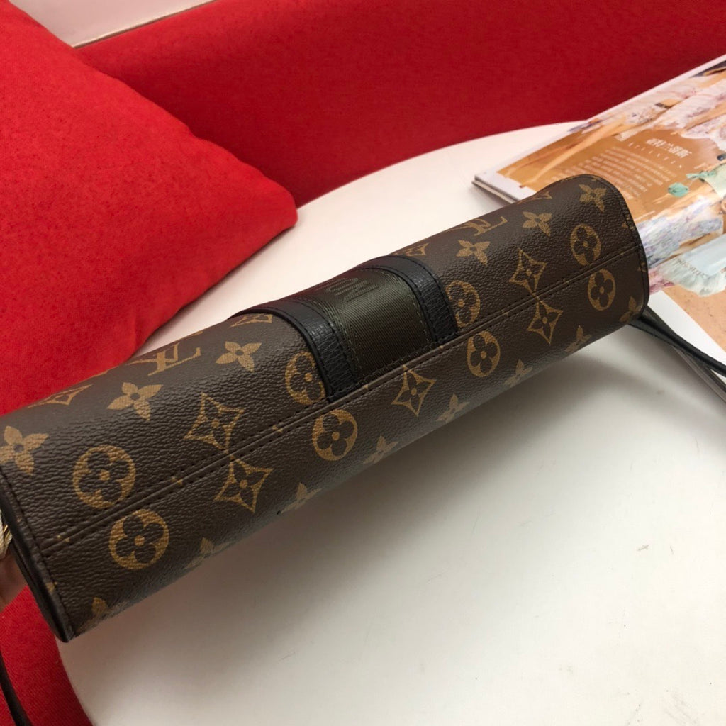 LV WOMENS BAG