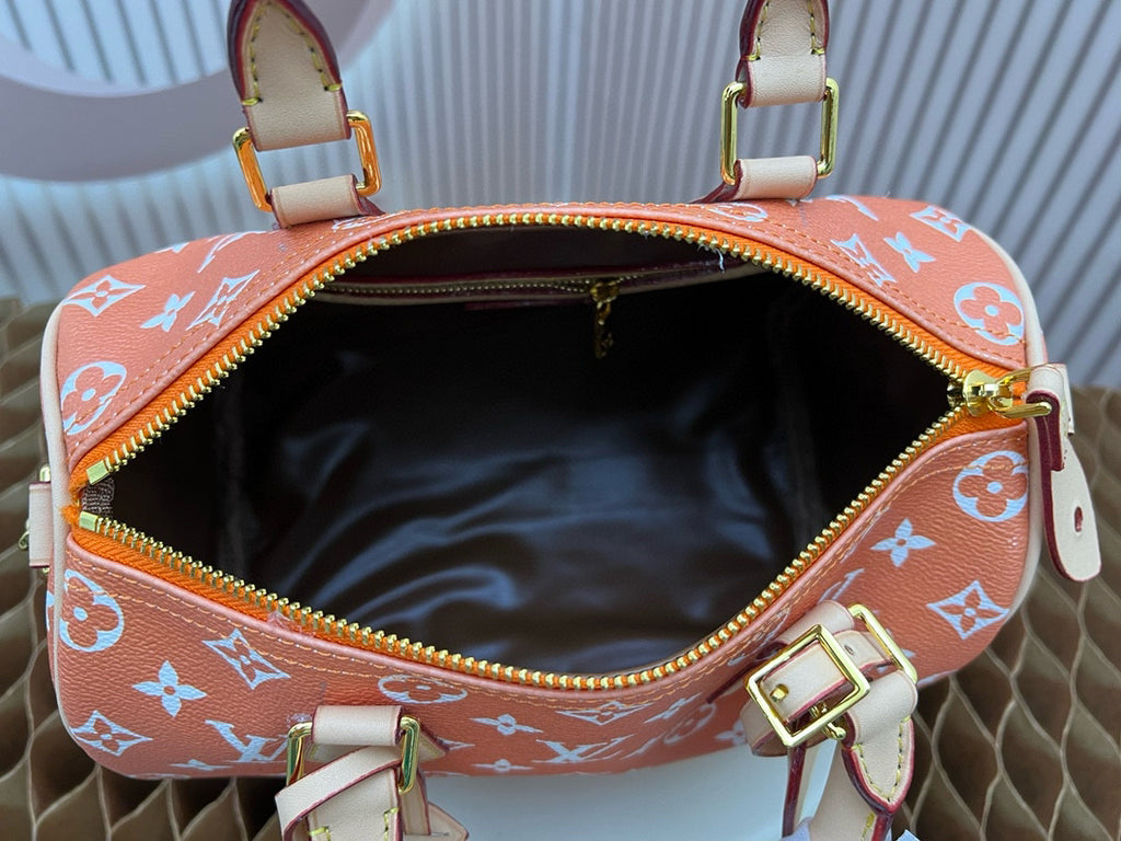 LV WOMENS BAG