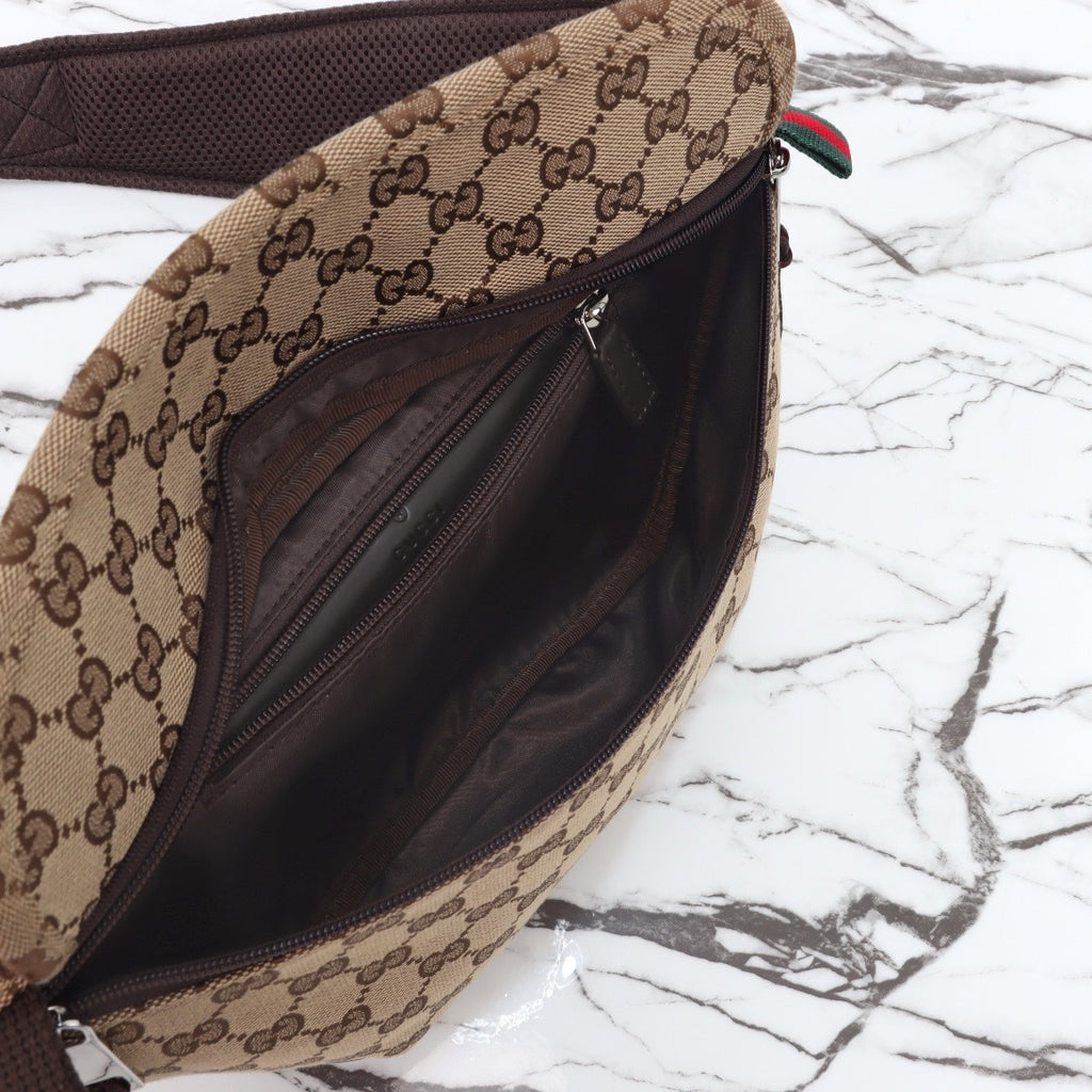 GUCCI MESSENGER BAG