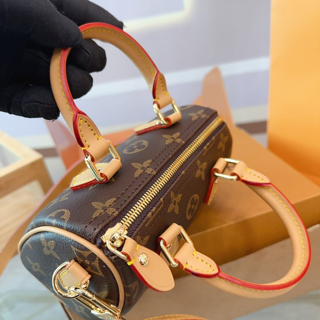 LV WOMENS BAG