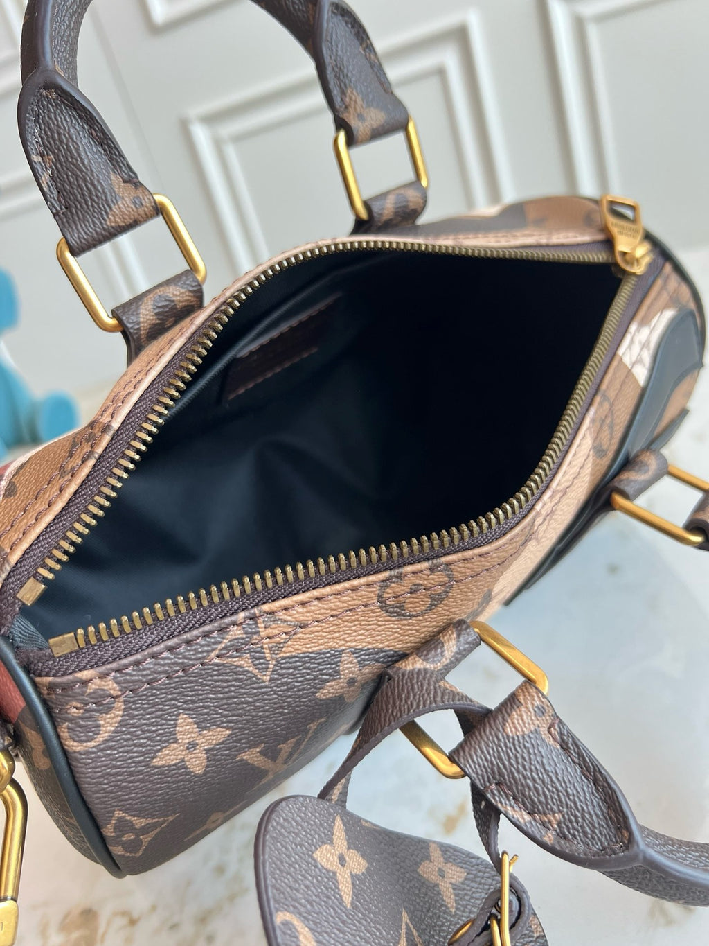 LV WOMENS BAG