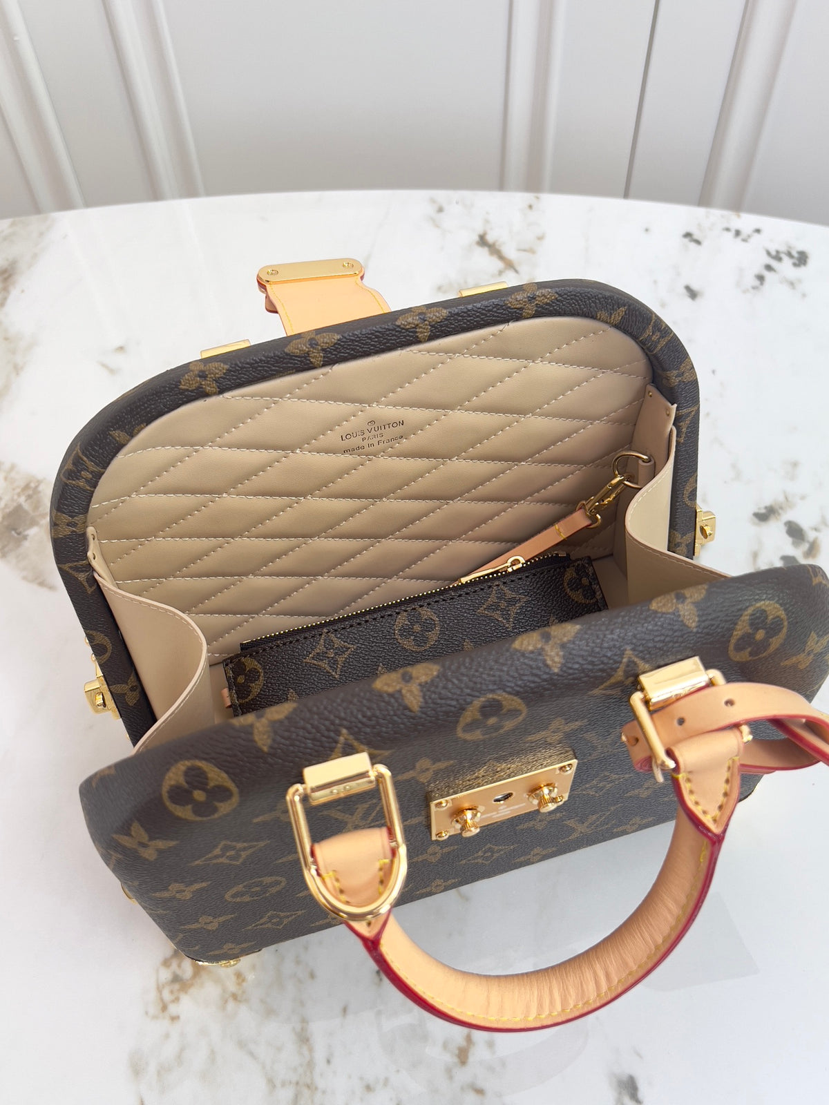 LV WOMENS BAG