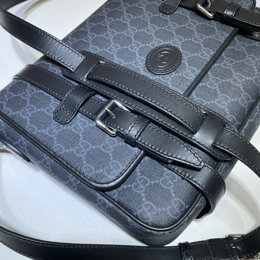 GUCCI MESSENGER BAG