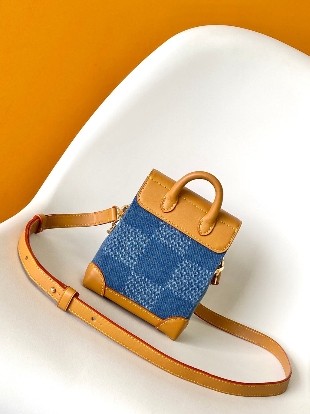 LV WOMENS BAG