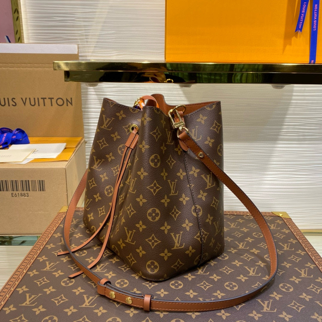 LV WOMENS BAG