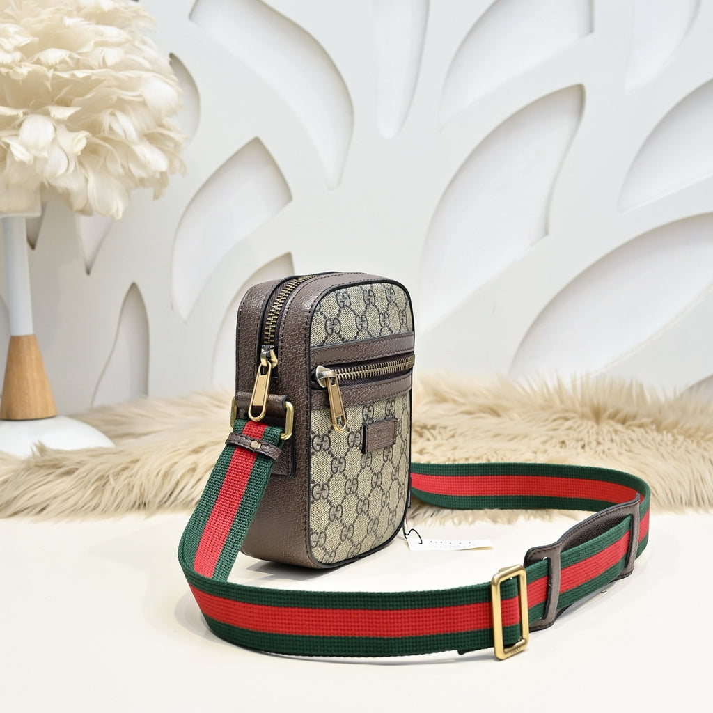 GUCCI MESSENGER BAG