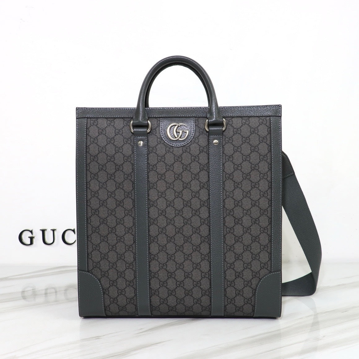 GUCCI MESSENGER BAG