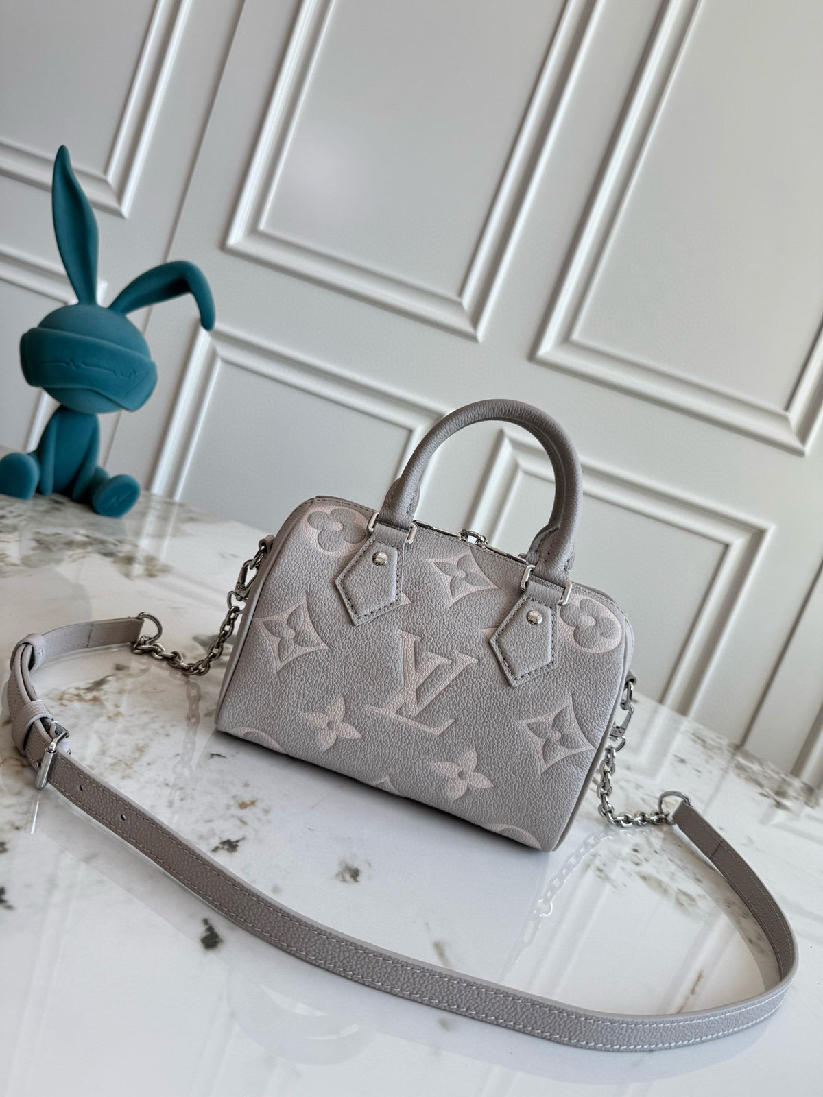 LV WOMENS BAG