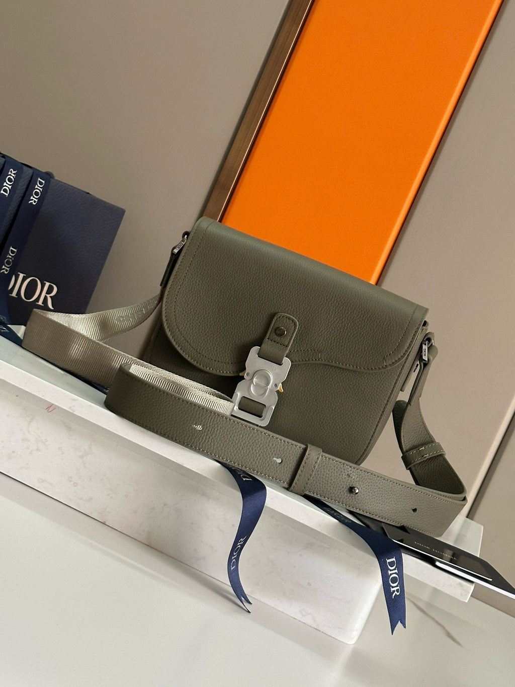 DIOR MESSENGER BAG