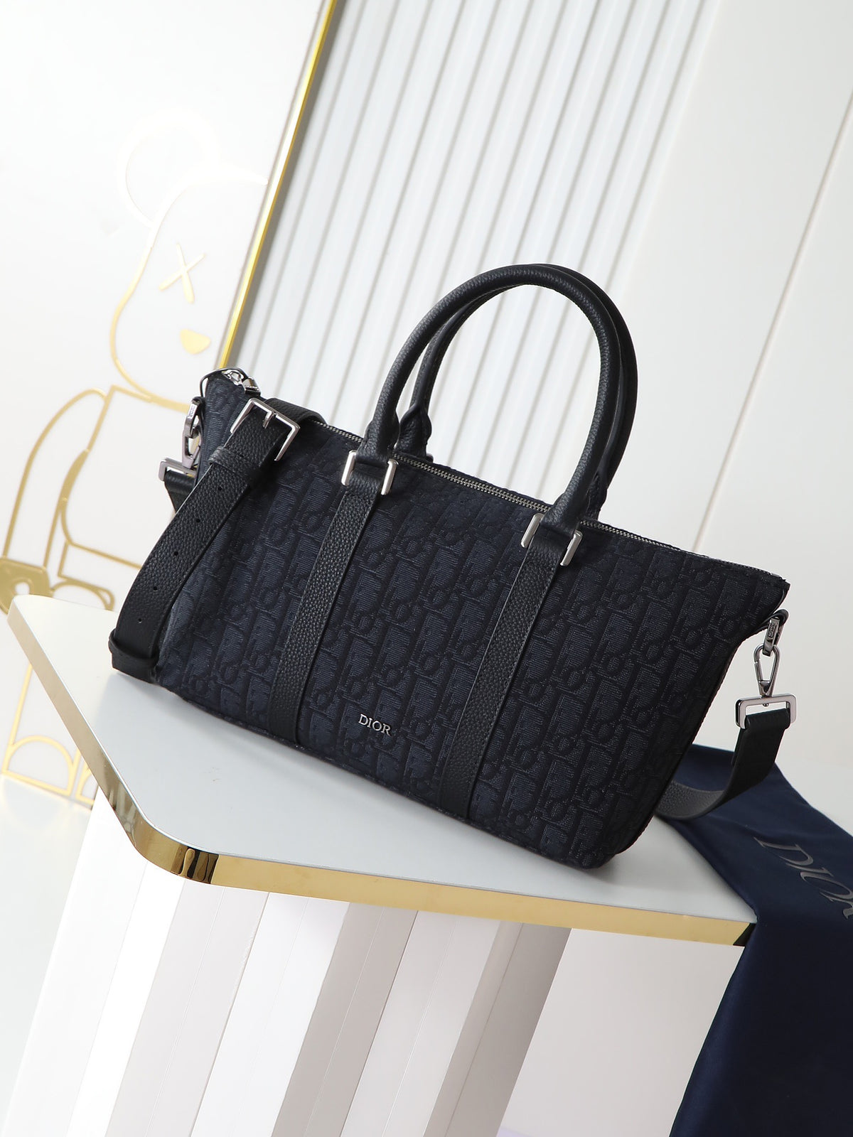 DIOR MESSENGER BAG