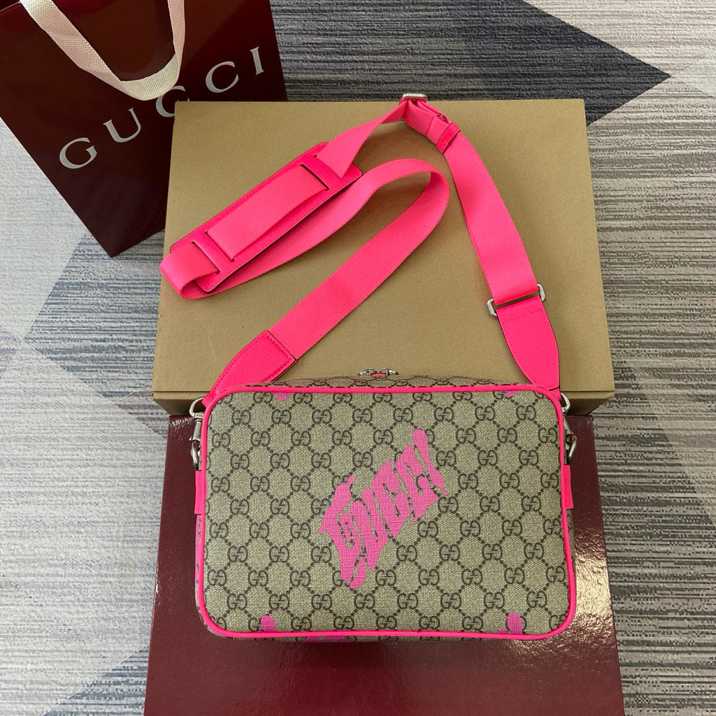 GUCCI MESSENGER BAG