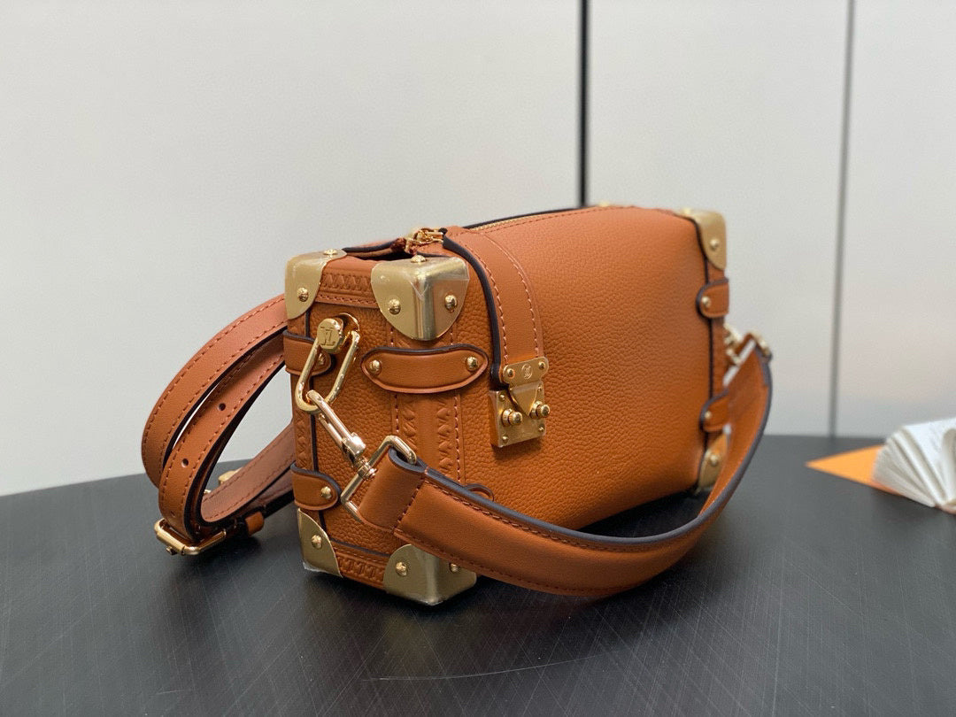 LV WOMENS BAG