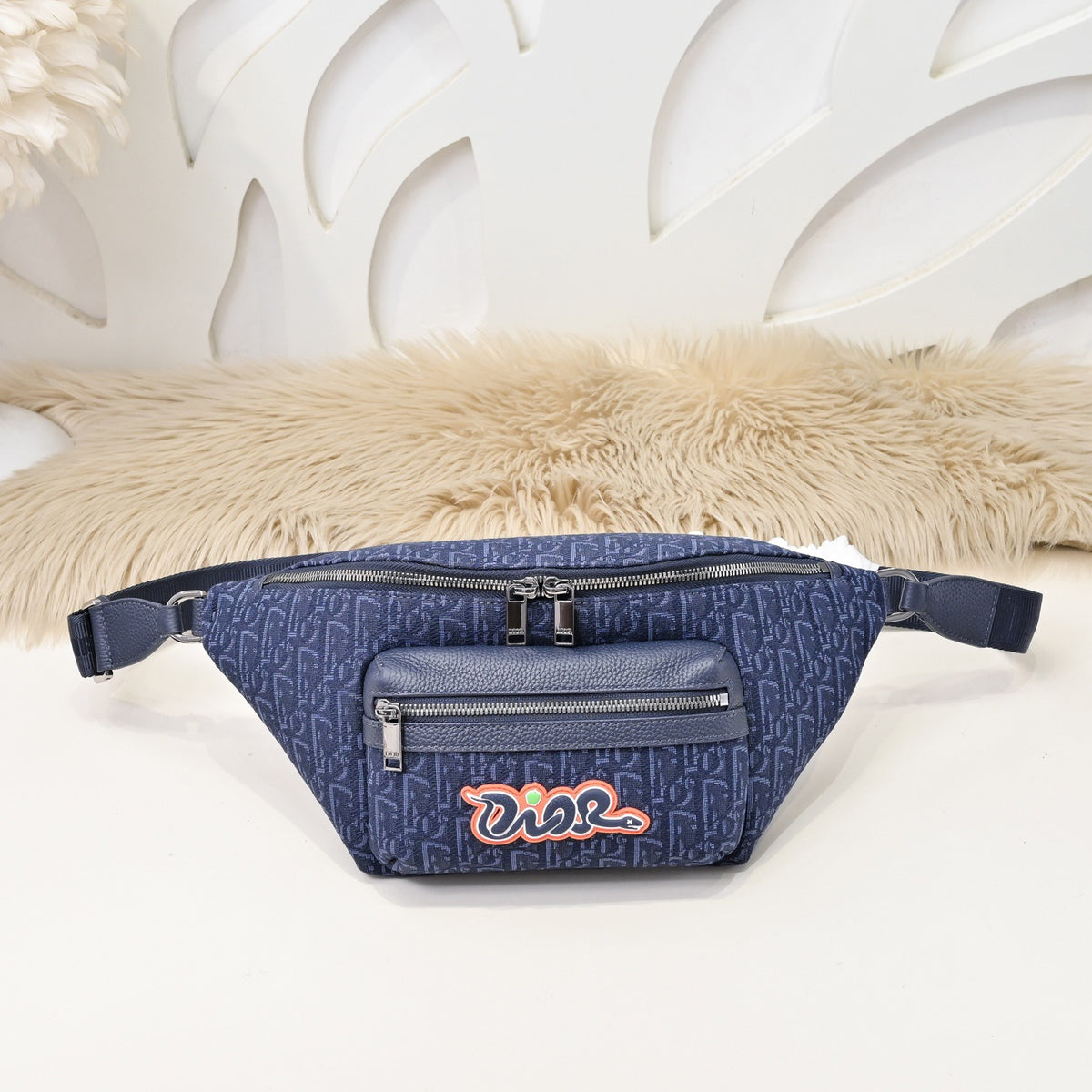DIOR MESSENGER BAG